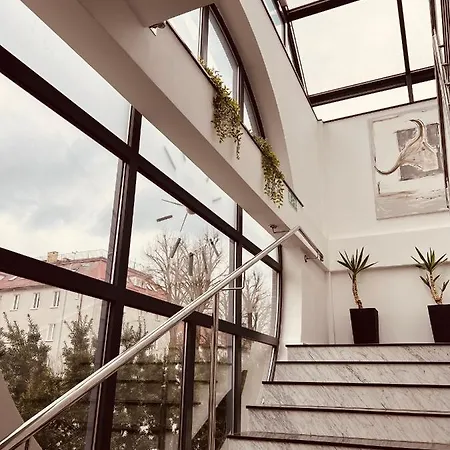 فندق مبيت وإفطار Royal House بياووغارد